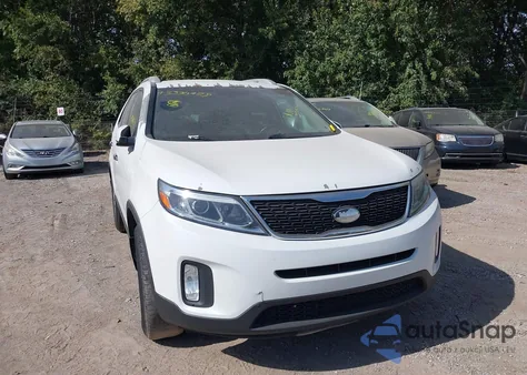 2014 Kia Sorento Lx from USA, damaged, VIN 5XYKT4A65EG436516